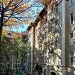 Апартаменти Sweet Dreams Cosy Piata Romana *