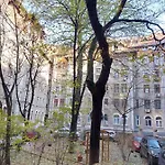 Апартаменти Sweet Dreams Cosy Piata Romana