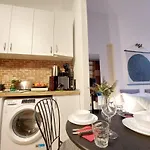 Апартаменти Sweet Dreams Cosy Piata Romana *